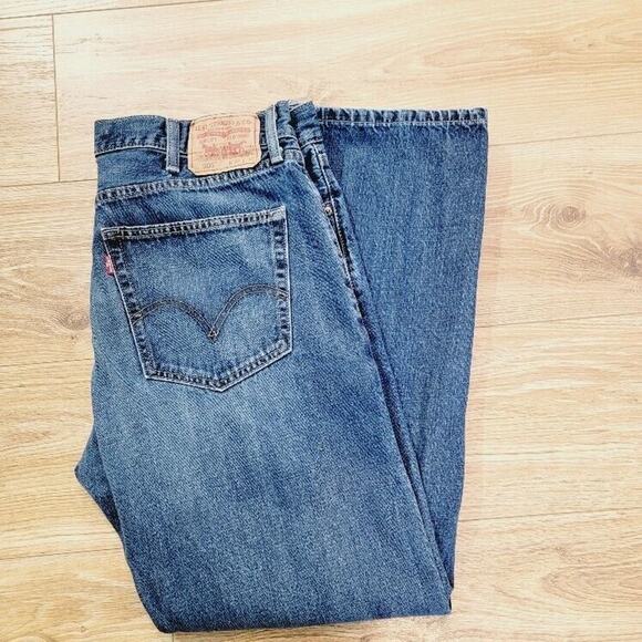 Levi's 505 Jeans Men's Sz 38/32 Distressed Straight Fit Medium Blue Wash Rustic - Picture 1 of 12